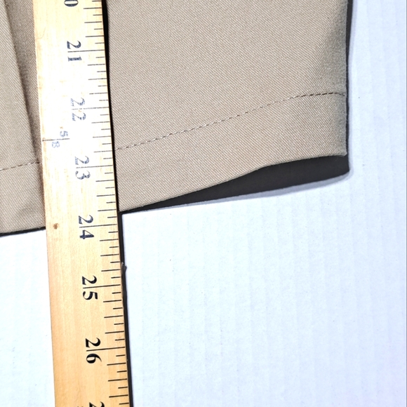 Dickies FLEX Shorts Mens Size 40" Khaki Work Relaxed Fit 5 pockets 11" inseam - Picture 11 of 13